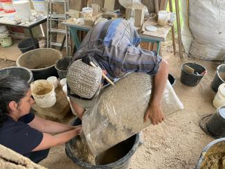 Zuschlag aus Stroh für den Lehm-Kalk-Putz